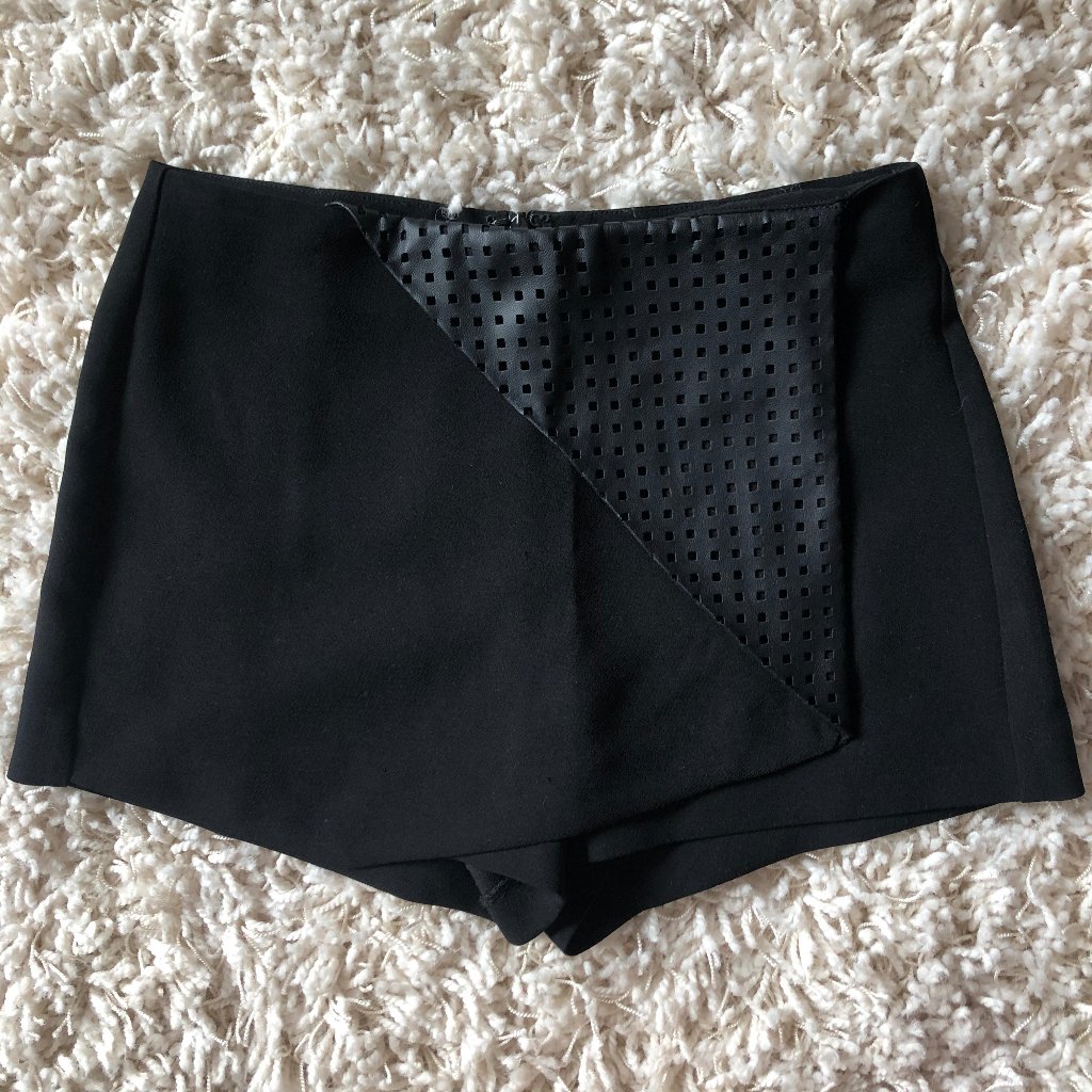 Bcbg Faux Leather Panel Skort